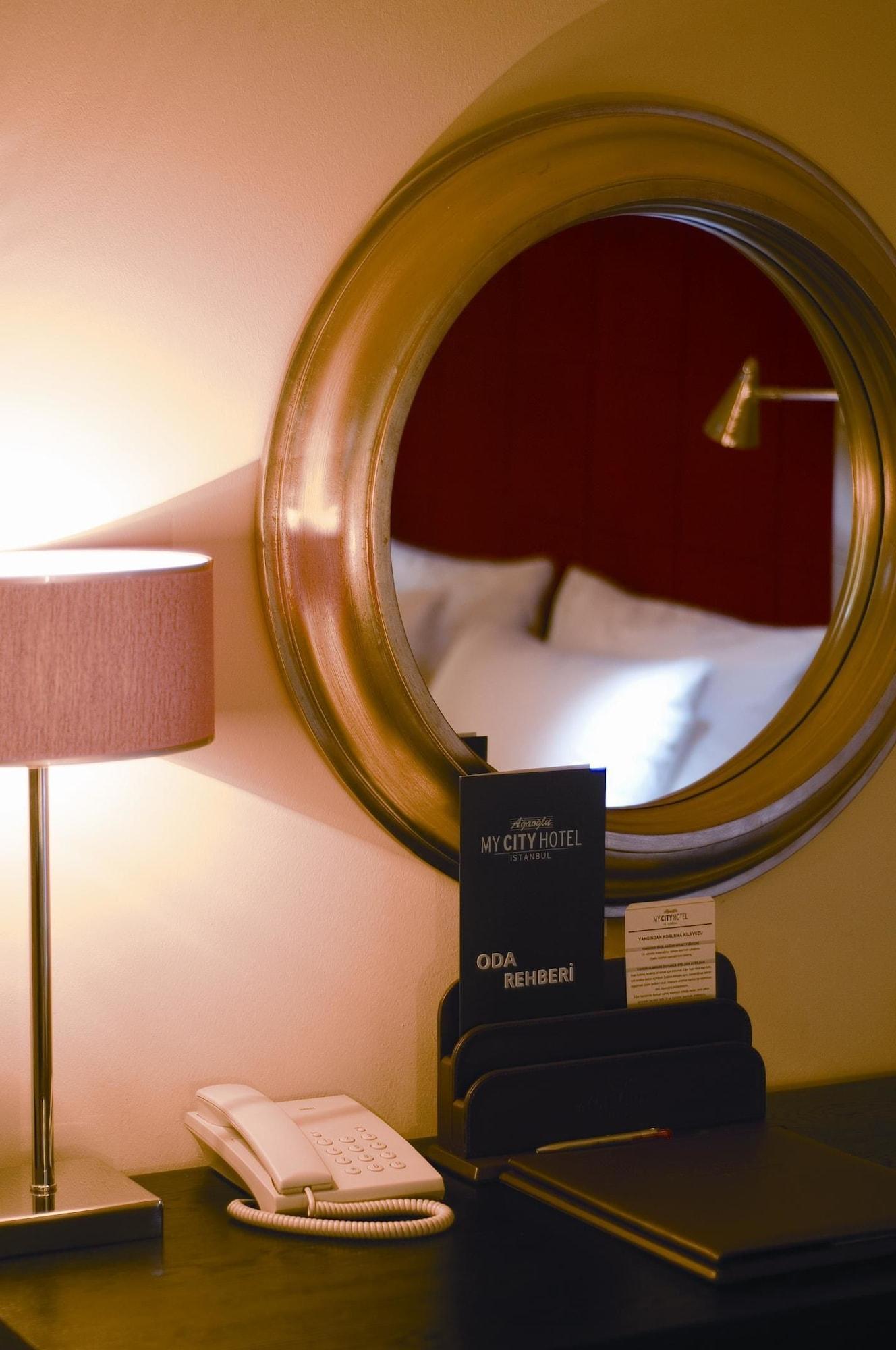 Agaoğlu My City Hotel Istanbul Bagian luar foto