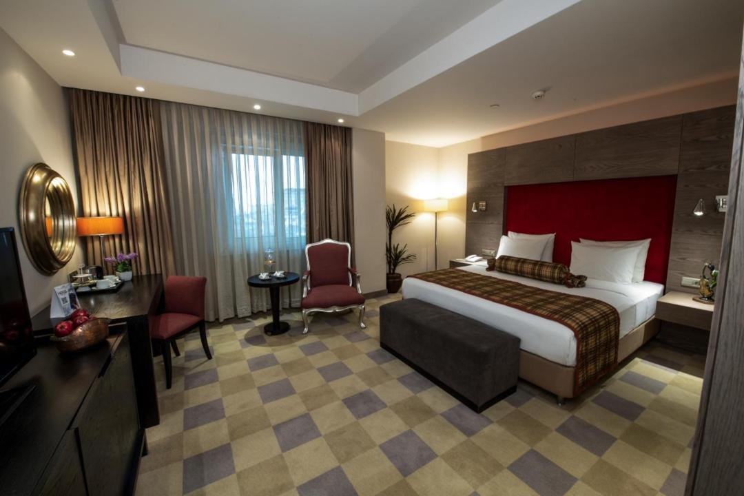 Agaoğlu My City Hotel Istanbul Bagian luar foto