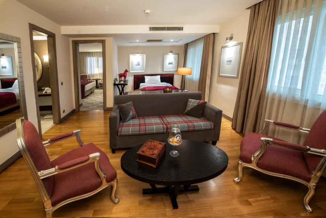 Agaoğlu My City Hotel Istanbul Bagian luar foto