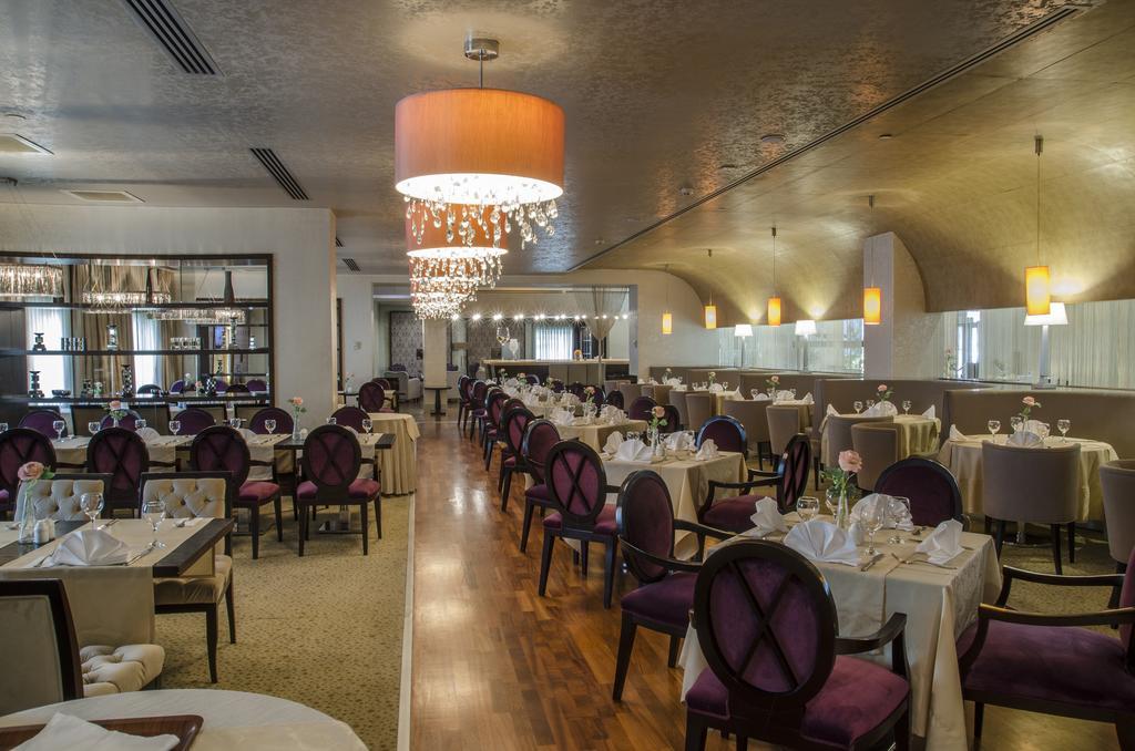 Agaoğlu My City Hotel Istanbul Bagian luar foto
